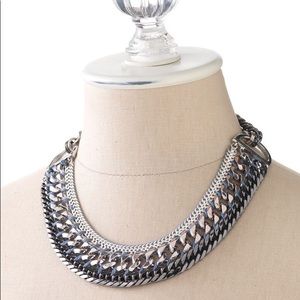 Stella & Dot Femme Fatale Necklace